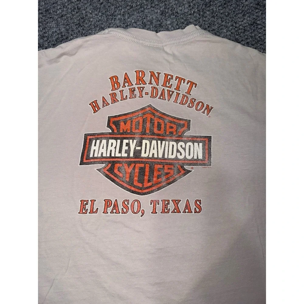 Harley-Davidson Legendary Motorcycles Barnett El Paso Texas Graphic T-Shirt‎
